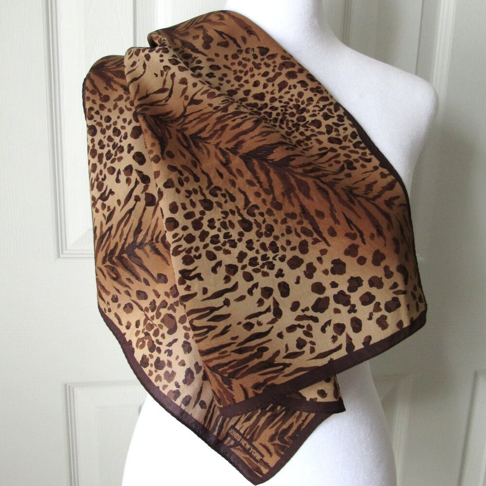 JONES NEW YORK Vintage Scarf 100% Silk Animal Print Big Cat Leopard Square Nice